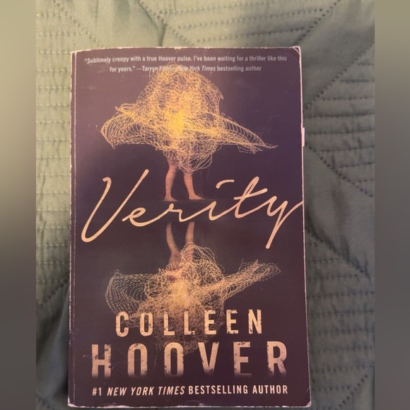 Colleen hover books - Picture 2 of 4